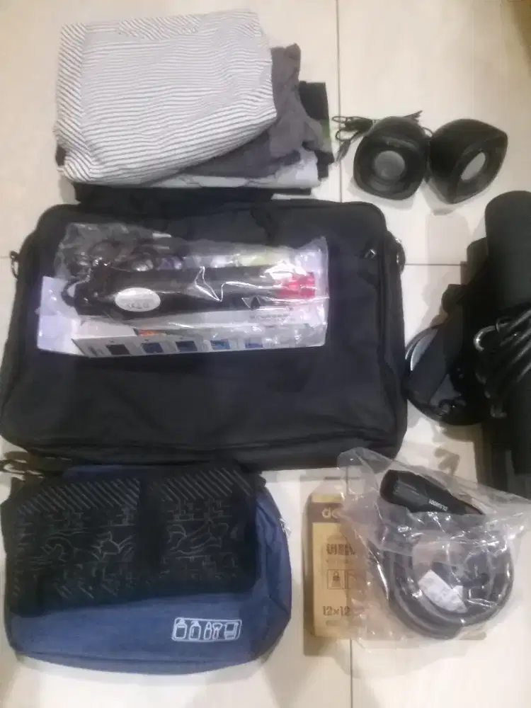 Barang2 bagus, masih baru (free ambil semua):