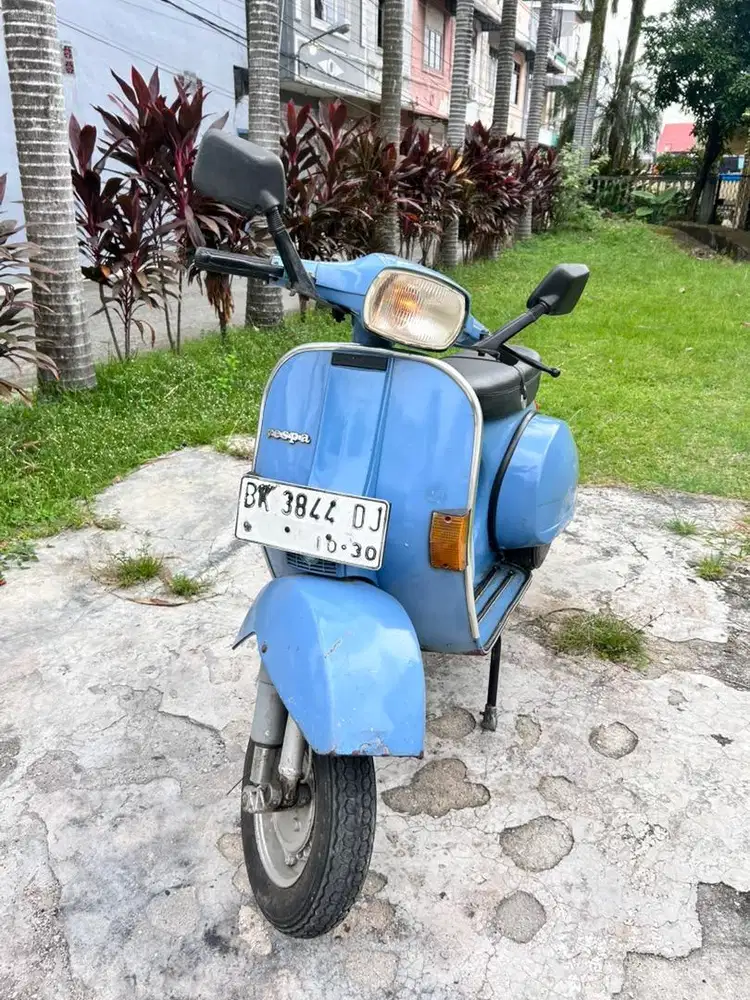 Vespa PX 150-E Meridian Blue