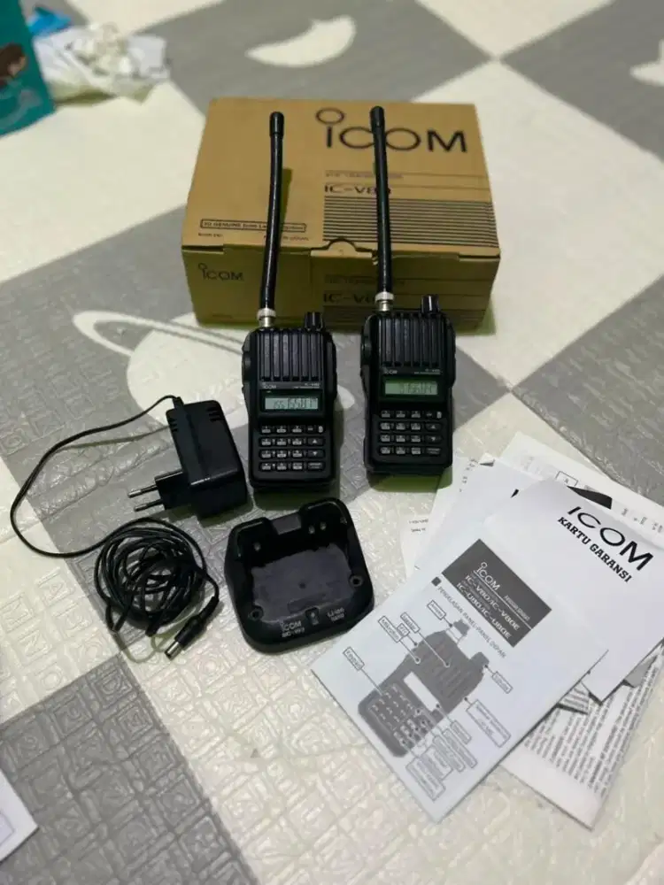 Icom v80 full set no munus
