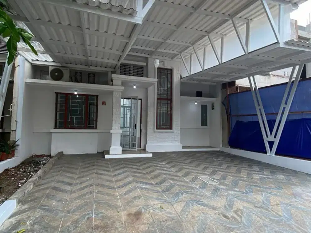 Rumah Strategis Nempel Mall di Grand Wisata, Bekasi