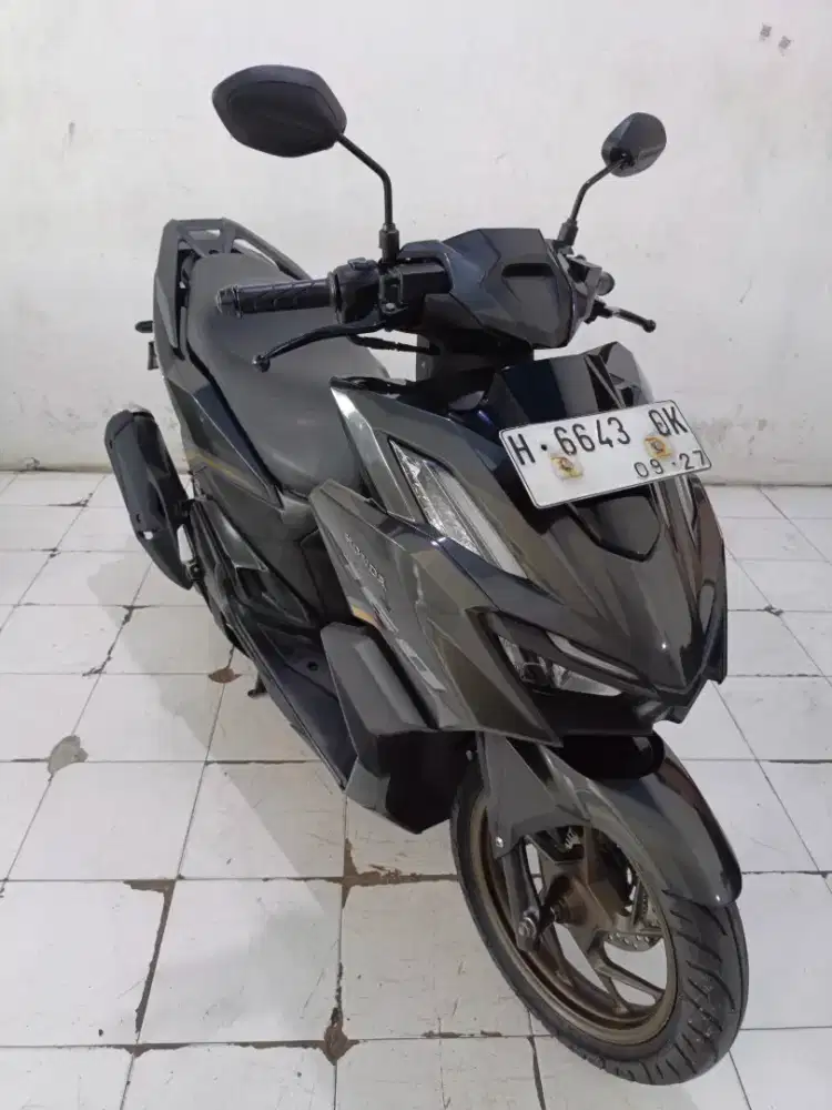 vario 160 ABS 2022 hitam