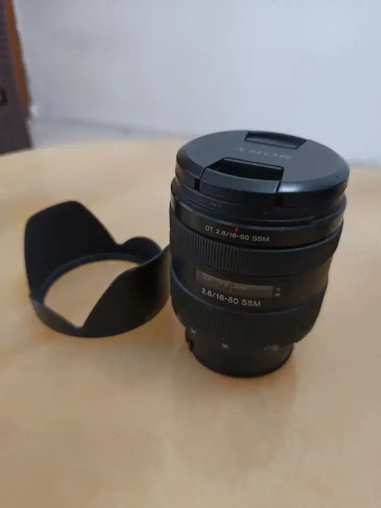 Lensa Sony DT 2.8 / 16-50 SSM A Mount