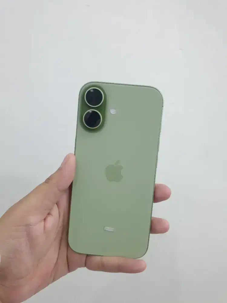 Iphone 17 sage green 256gb