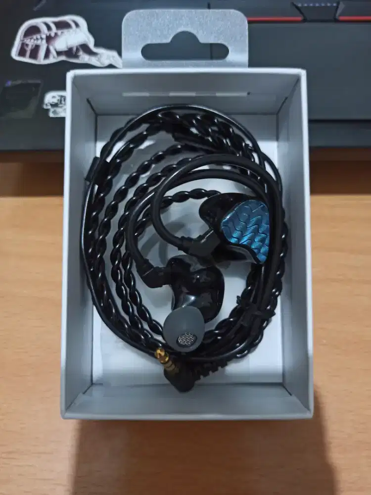 IEM Kinera Celest Wyvern Blue
