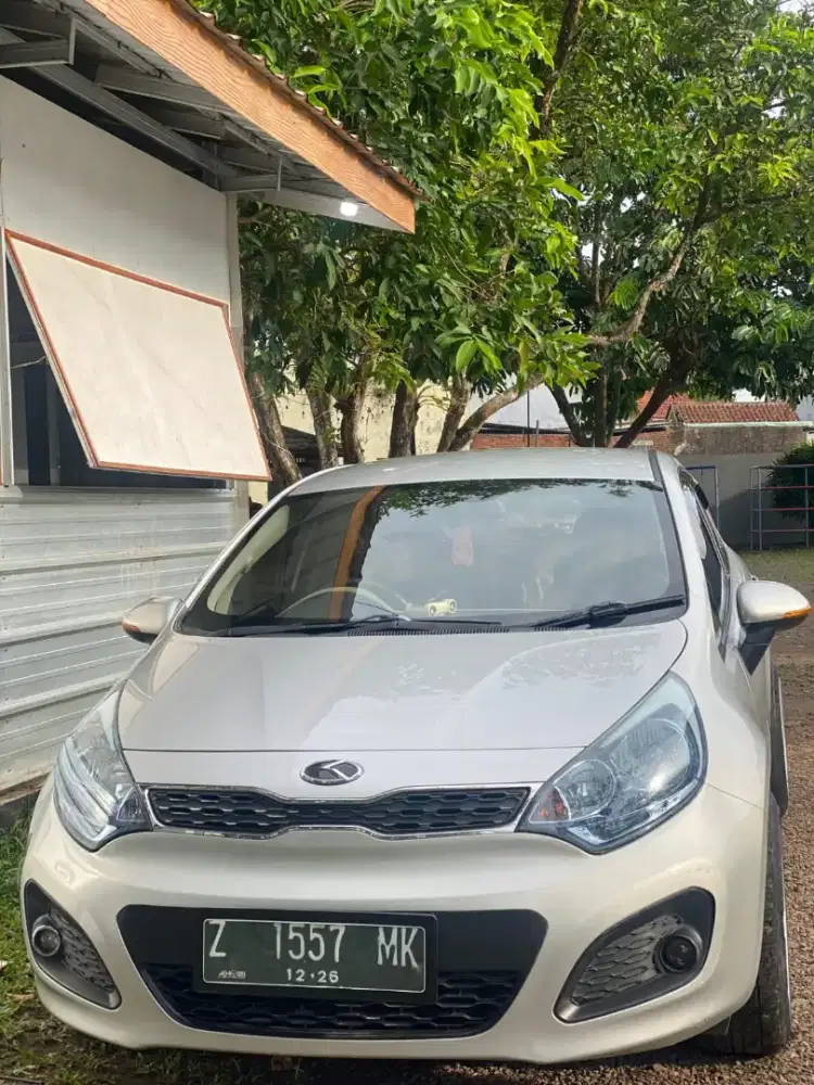 Kia rio hatback