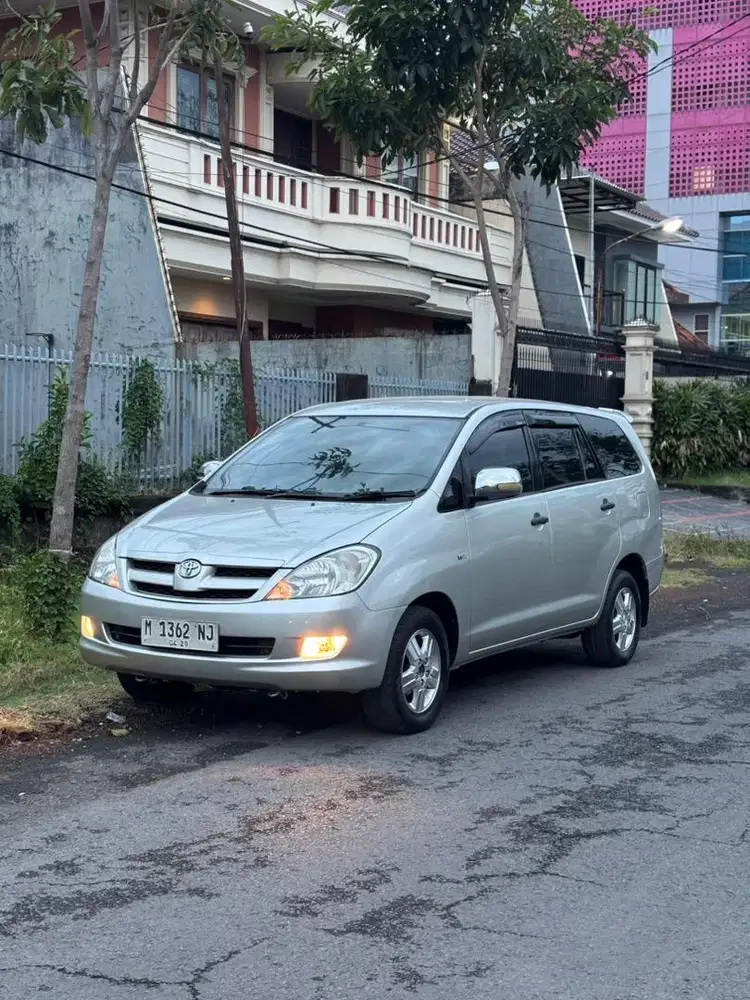TOYOTA INNOVA 2.0 G AT 2007 BENSIN