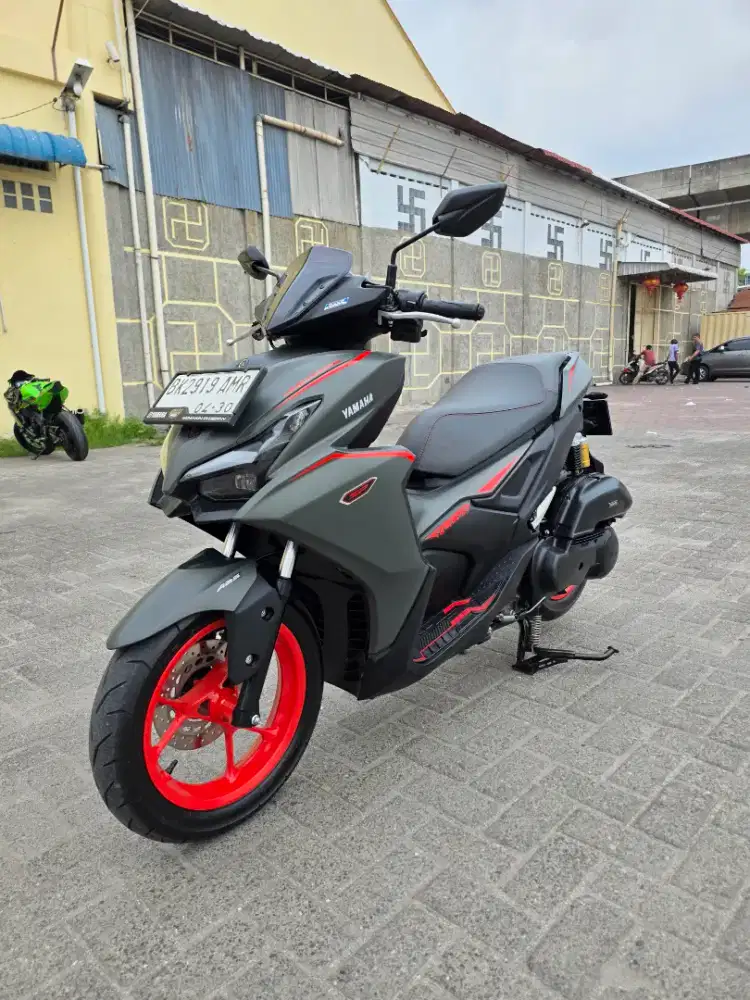 Yamaha Aerox Alpha Turbo Grey 2025