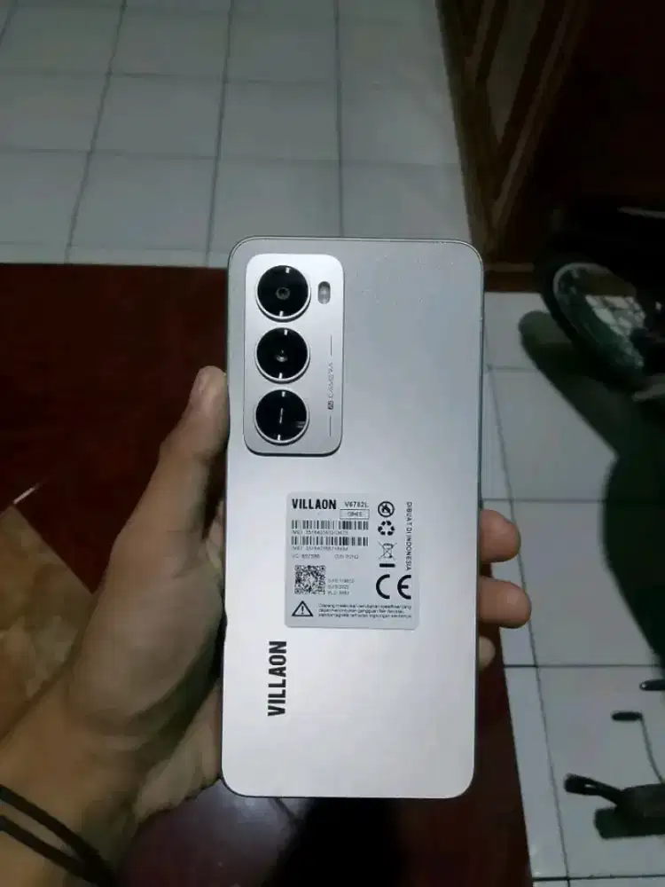 Villaon Ram 6/128 Warna gold