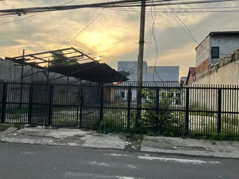 Disewa Tanah dan Bangunan Lokasi Strategis di Rawa Kuning ,Cakung ,Jakarta Timur