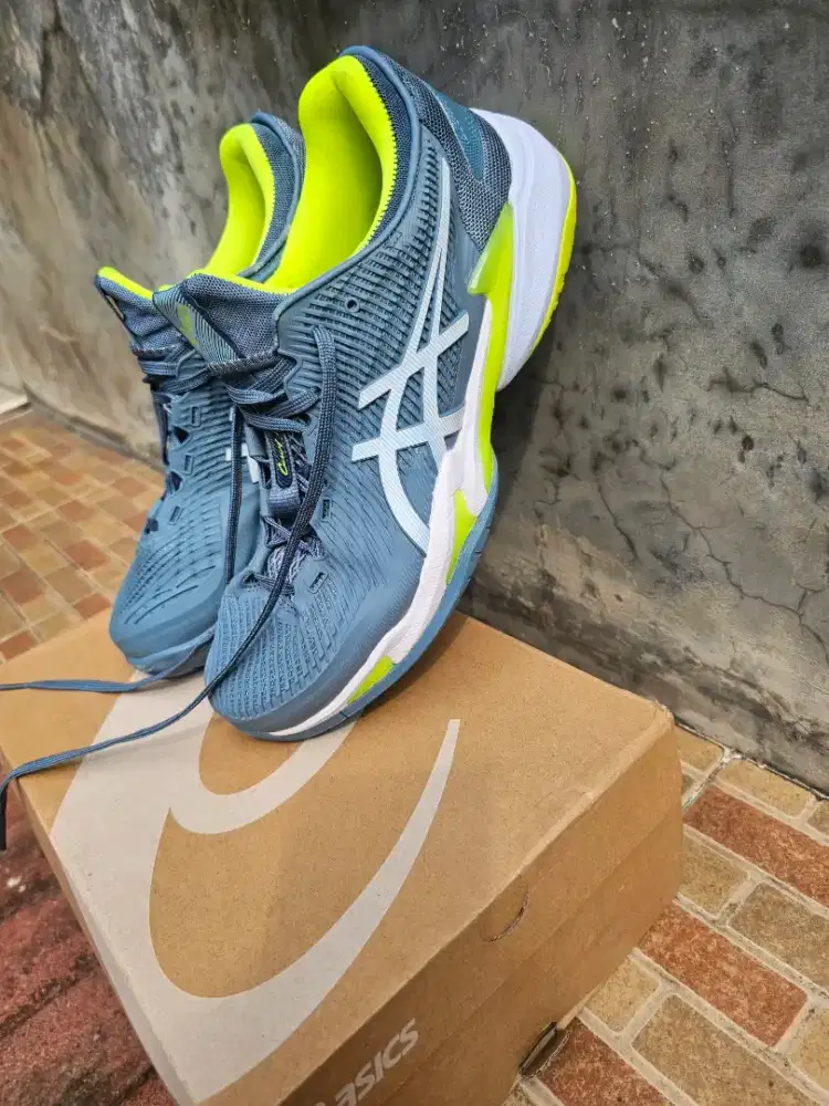 Sepatu asics FF3