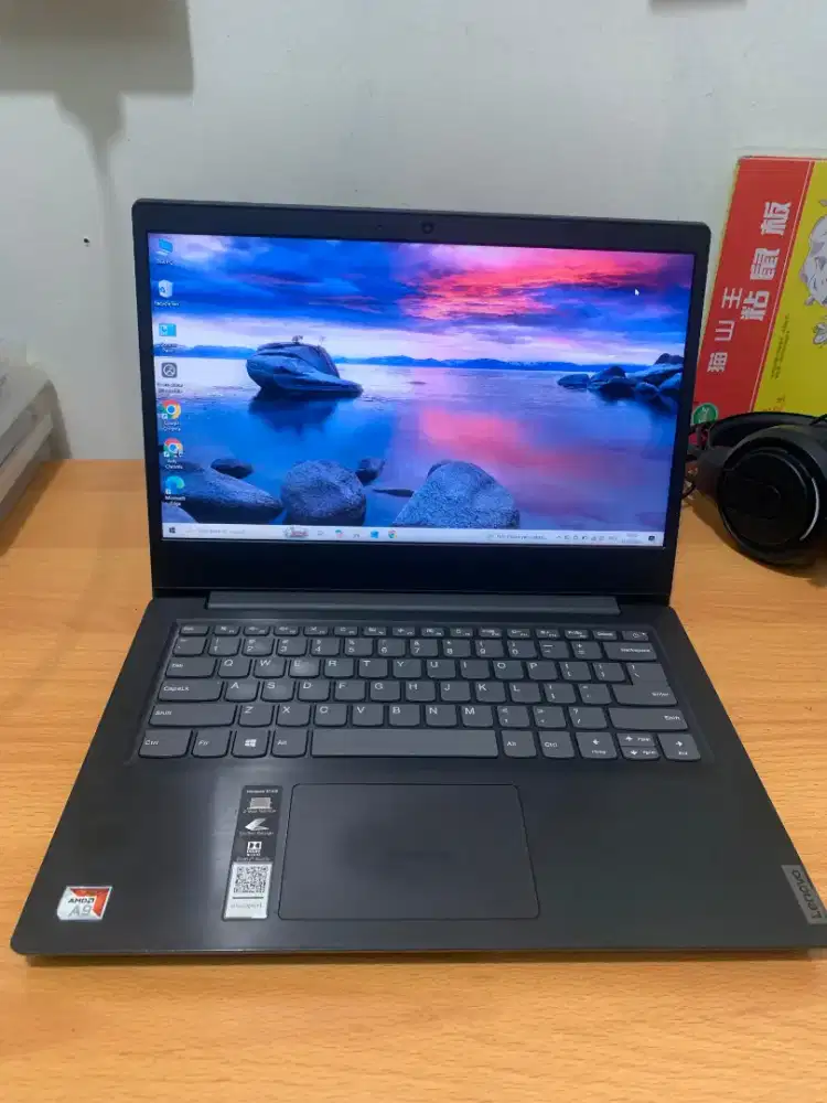 LENOVO Ideapad S145
AMD A9 RADEON R5
RAM 8GB
HDD 500GB