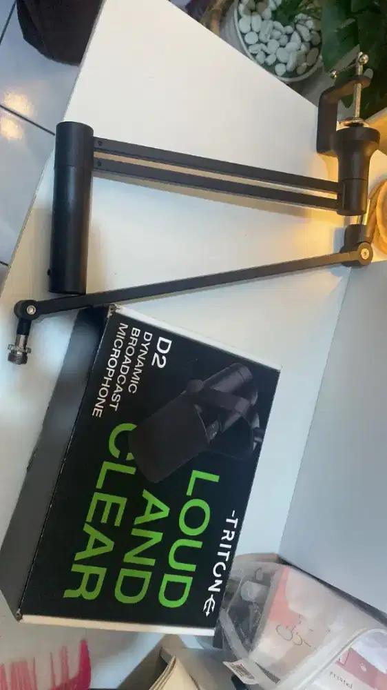 Mic konten gratis stand (Triton D2)