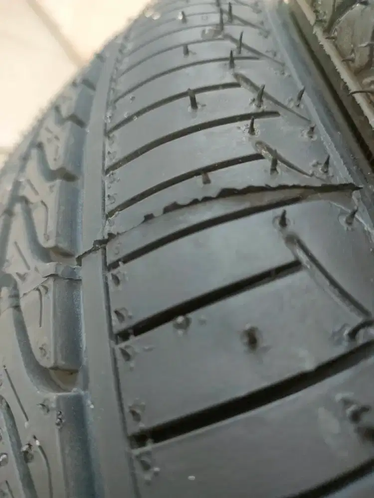 Ban mobil accelera R15 195/65