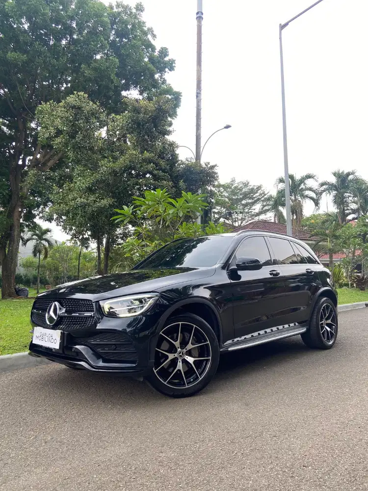 For Sale! Mercedes Benz GLC200 AMG Night Edition Tahun 2022
