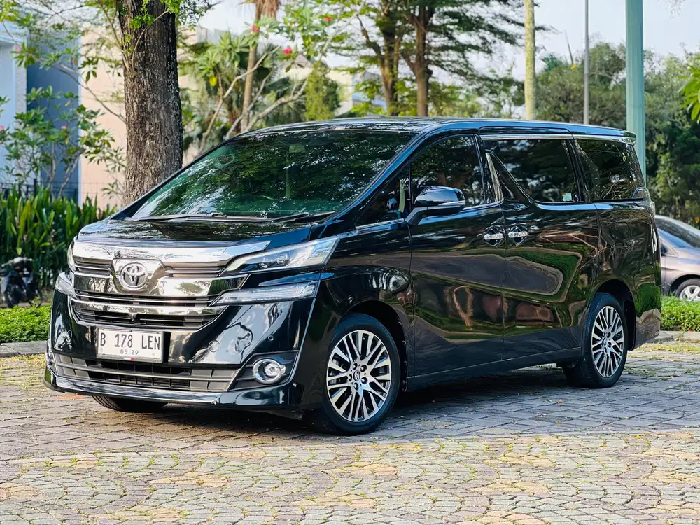 PAKET KREDIT DP15JT |VELLFIRE 2.5 G AT BENSIN 2017 HITAM ATPM 2018
