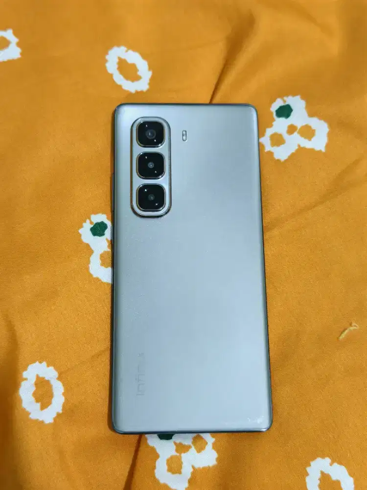 Infinix hot 50 pro plus 8/256