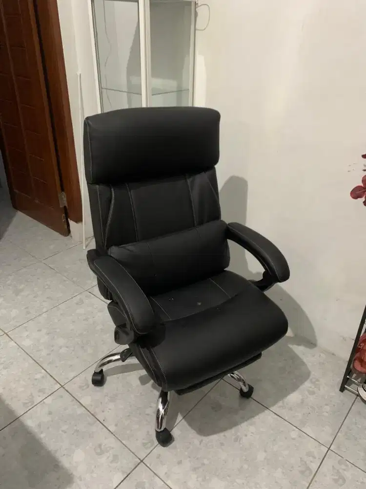kursi kantor nitori bekas