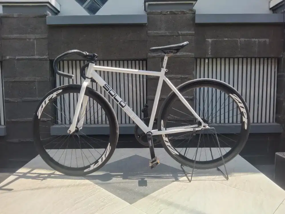 Sepeda solois 02
