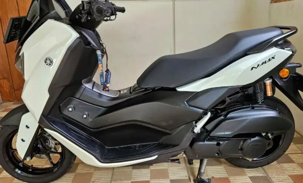 Yamaha Nmax 2026 Awal putih