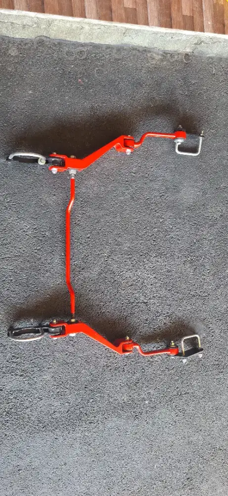 Stabiliser Arm Hilux Js 1 ori Thailand