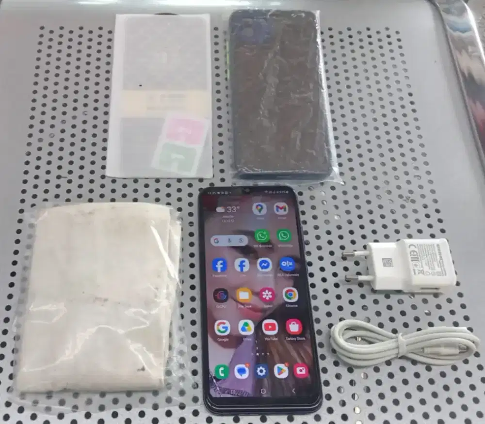 Samsung A03 (2023)
Ram 5gb (3gb+2gb)
Rom 32gb
Blue Dark Edition