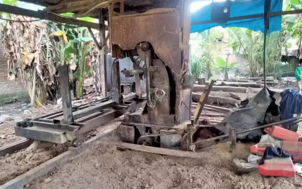 Mesin somel kayu satu set
