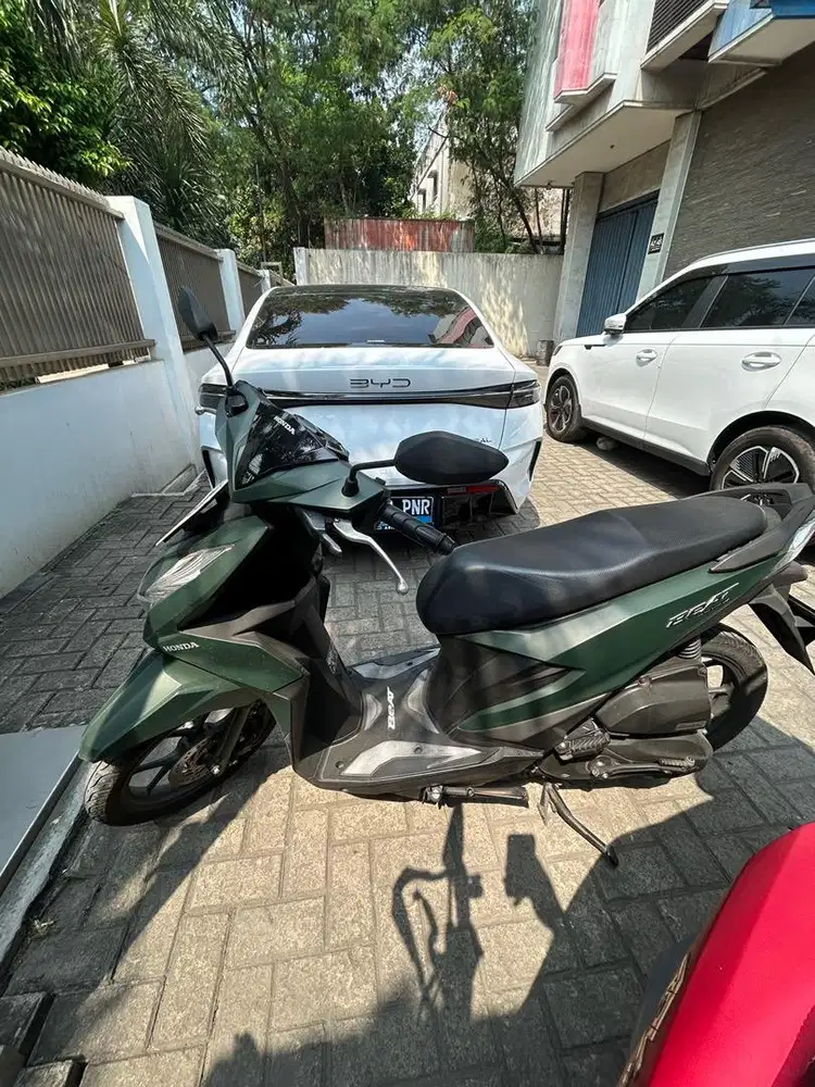 Jual Honda Beat 2023 deluxe greenlnt condition