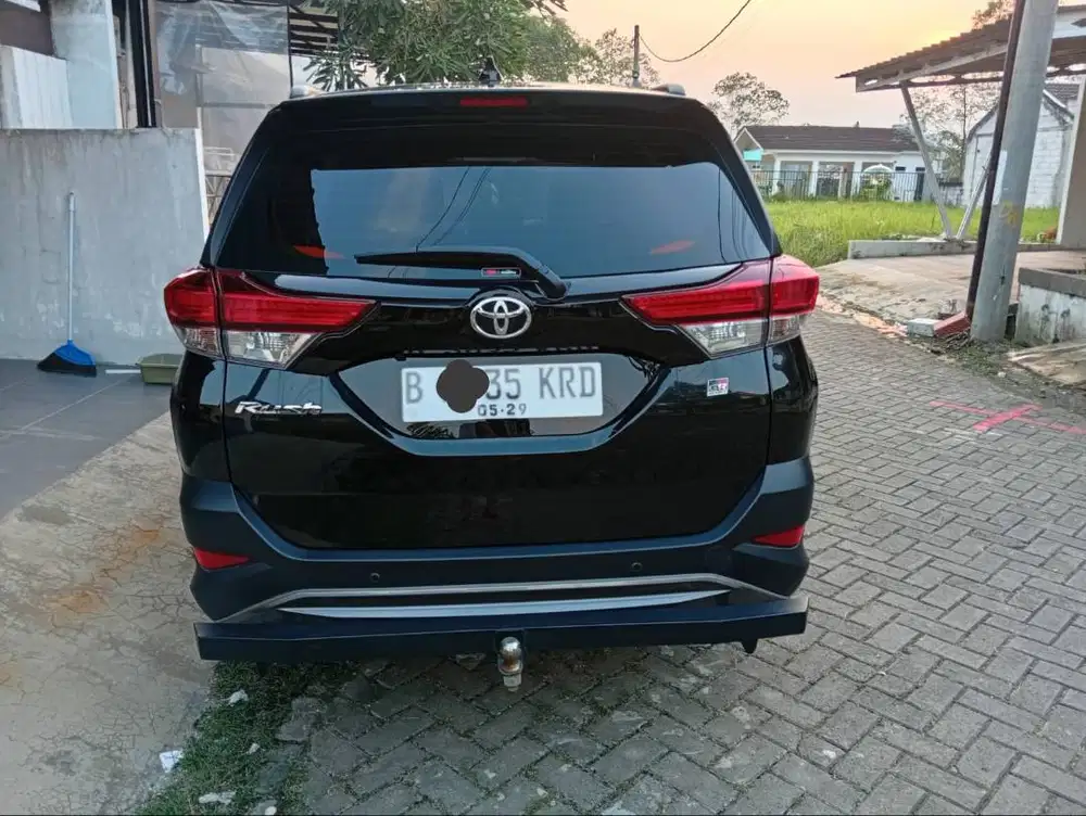 di Jual Mobil Toyota Rush 1.5  GR  S Sport Bensin-AT 2024
