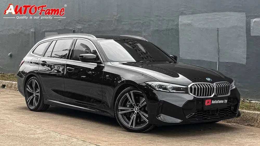 KM4RB BMW 330i G21 Touring M Sport Wagon NIK 2024 Black Sapphire On Re