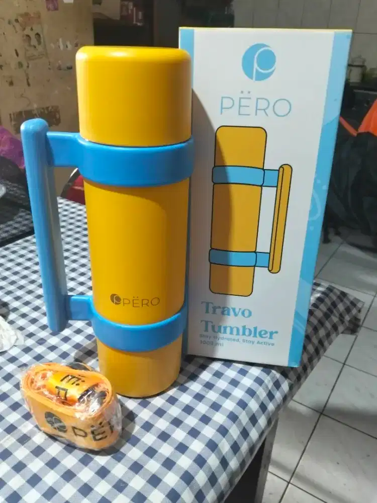 PERO TERMOS TRAVO/ TUMBLER BOTTLE.