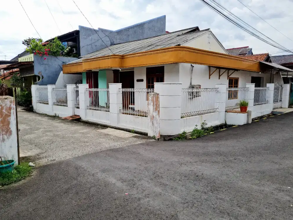 Dikontrakan Rumah Tinggal