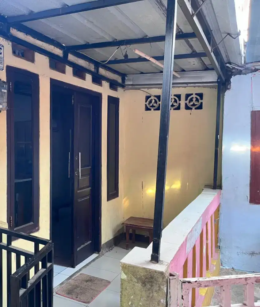 DIJUAL RUMAH BANGUNAN LAMA RENOVASI DAPUR