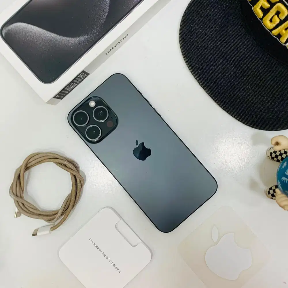 iPhone 15 promax 512 gb black titanium ex ibox