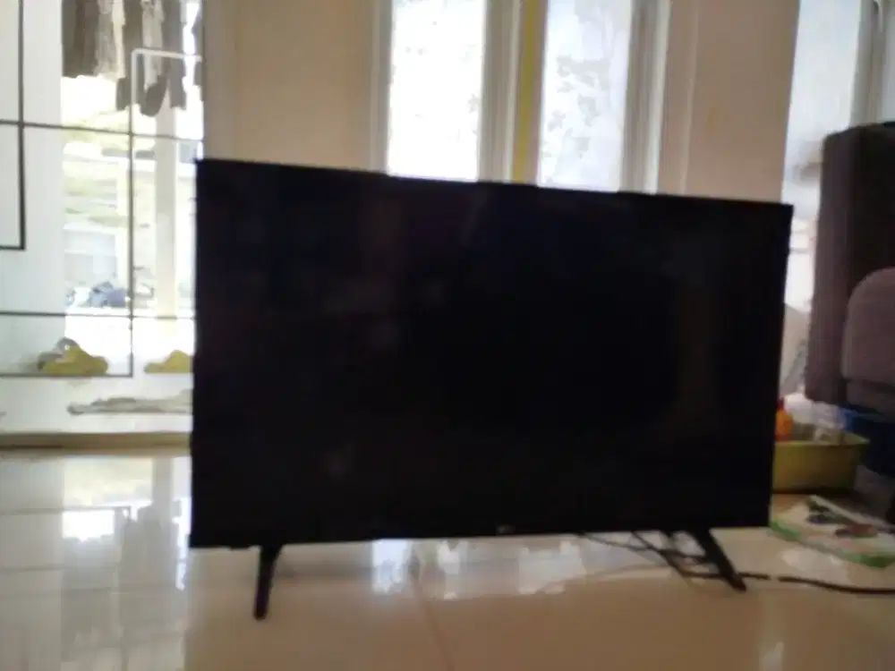Di jual cepat Tv LD LG  + DVD