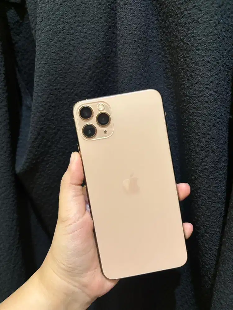 Dijual Iphone 11 ProMax 64gb All Operator