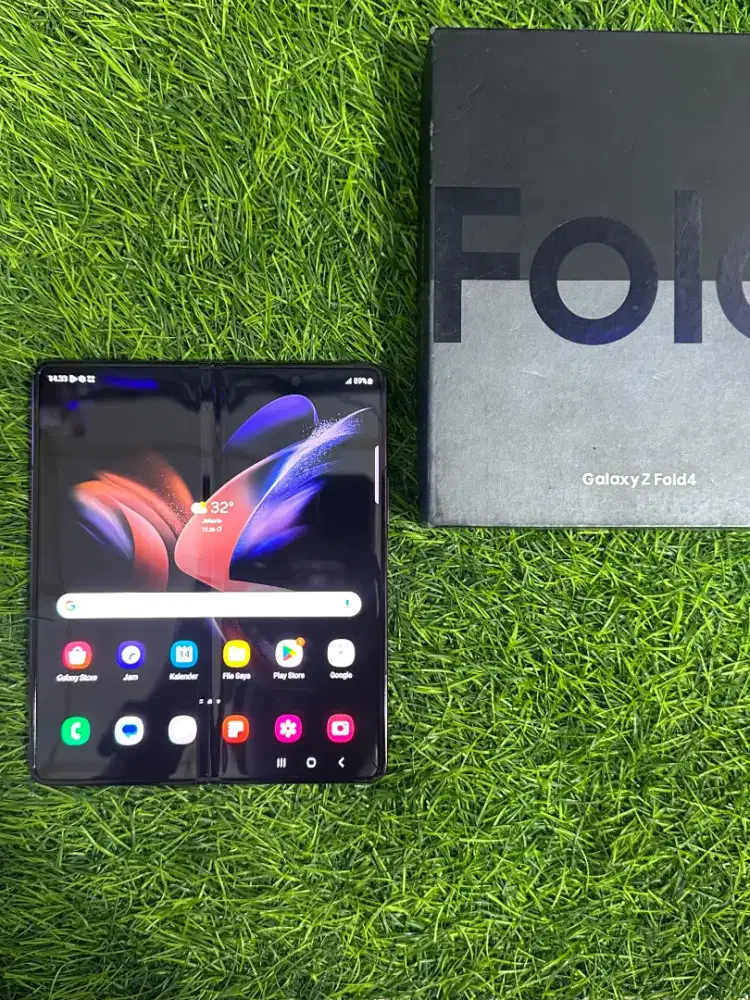 Samsung Z fold 4 12/512gb dark red
SEIN