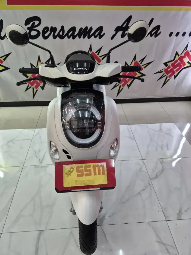 New Scoopy Prestige doff