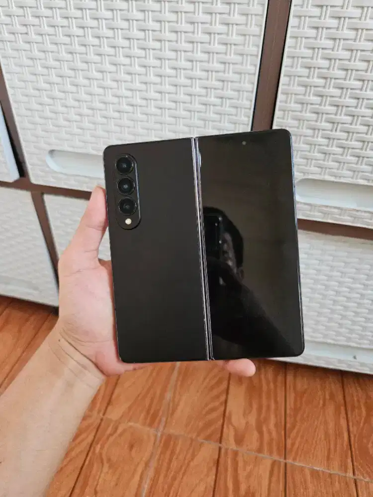 Samsung Z Fold 4 256Gb Phantomblack Resmi Sein (-bercak)