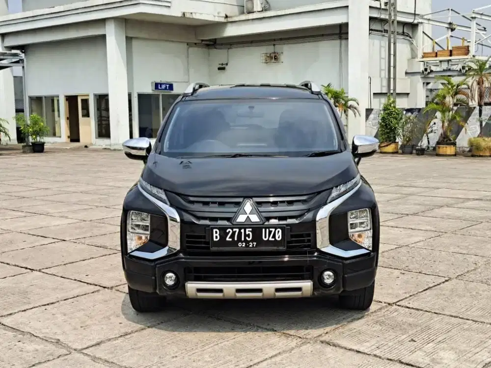 TDP 25JT MITSUBISHI XPANDER CROSS AT MATIC AUTOMATIC 2021 HITAM