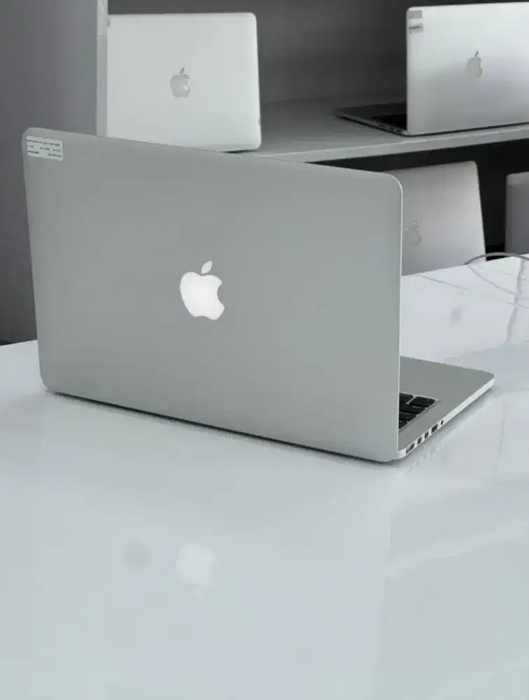 Macbook Pro Kondisi Bagus