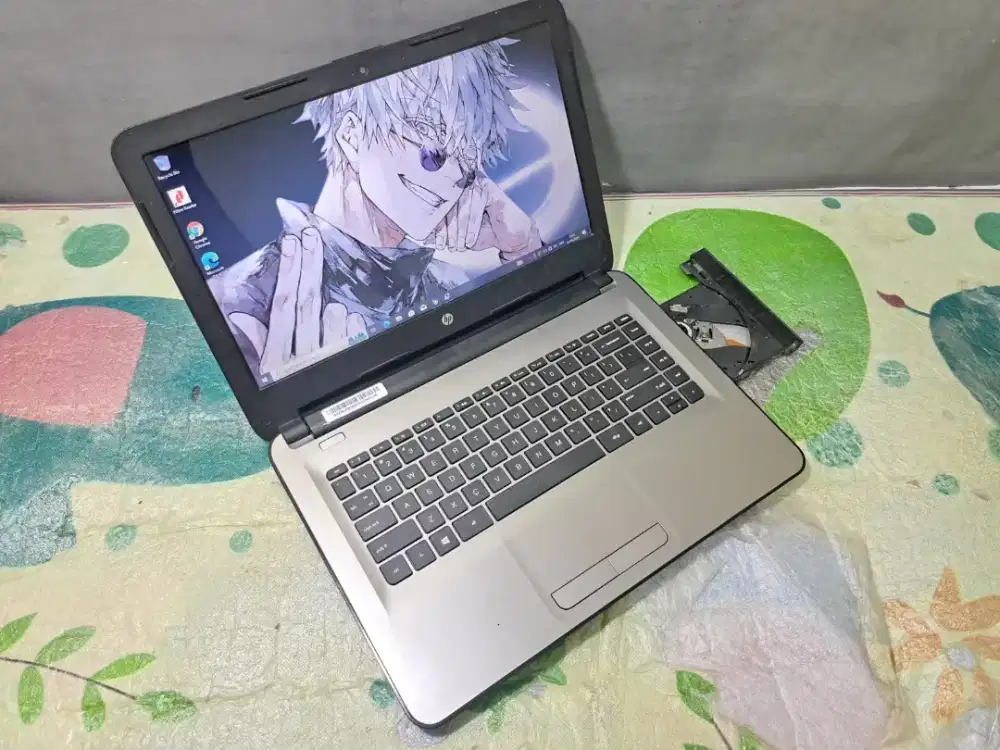 Laptop hp 14 AMD A8 no minus siap pakai