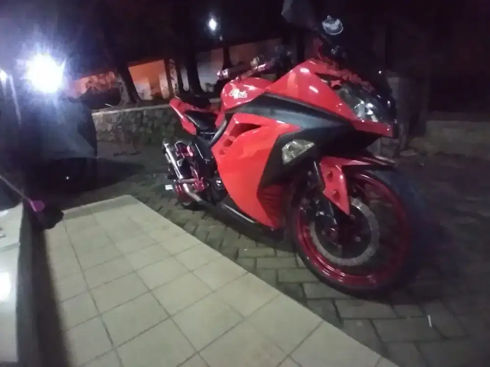 kawasaki ninja 250 thn 2013 fi