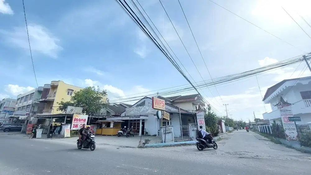 Rumah untuk Kantor dan Tempat Usaha