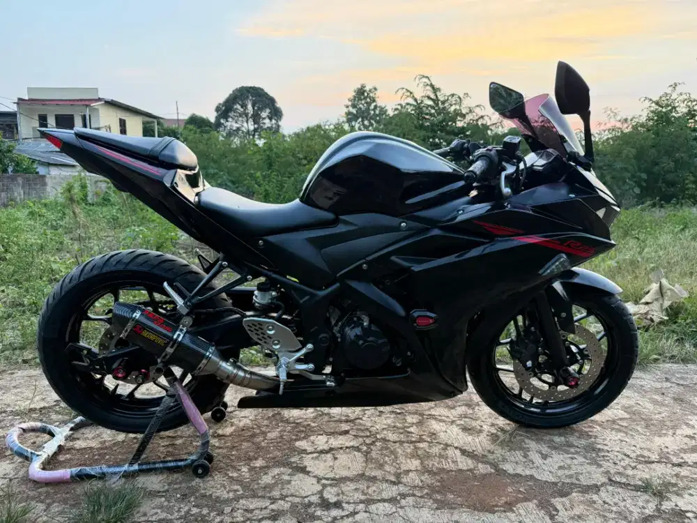 Yamaha R25 tahun 2014