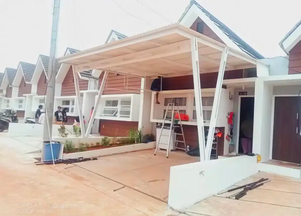 Pasang kanopi baja ringan