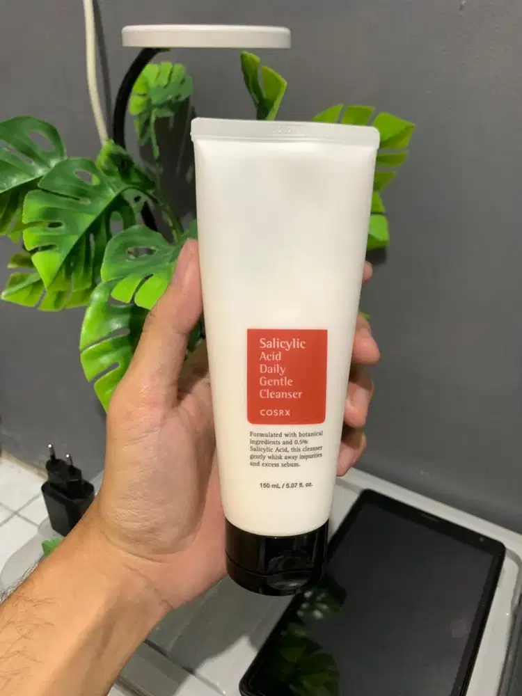 preloved cosrx facial wash