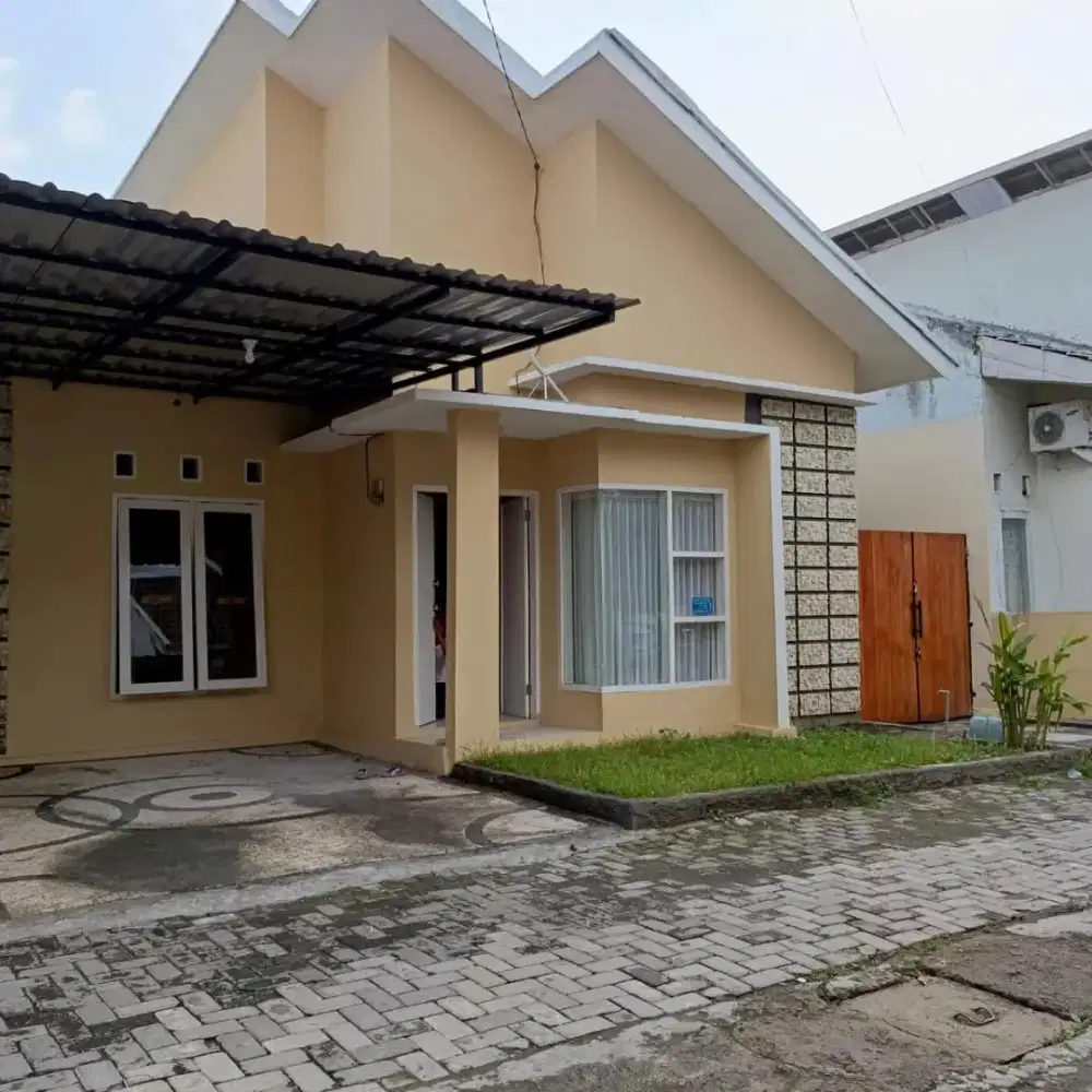 Dijual rumah di tengah kota Mataram