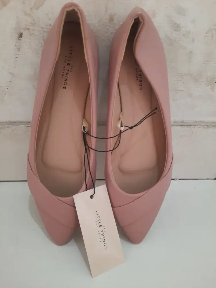 Sepafu flat wanita