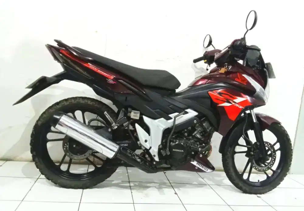 Honda CS 1 Tahun 2009