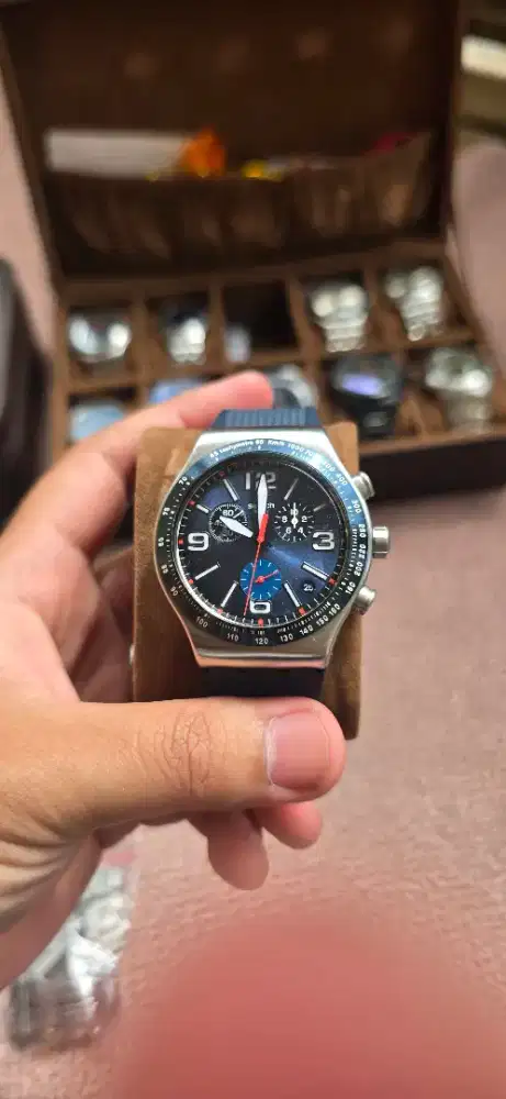 Jam tangan pria